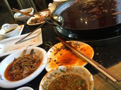 -纸盐河码头火锅(十八梯店)