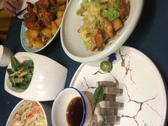 -伊带伊路新疆美食府(呼家楼店)