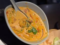 -大头虾越式风味餐厅(光明广场店)