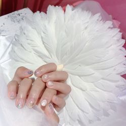 -米小兔美甲美睫