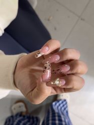 -尤米一站式美甲美睫