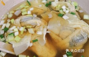 Clear Chicken Soup Dumplings from Fong City
