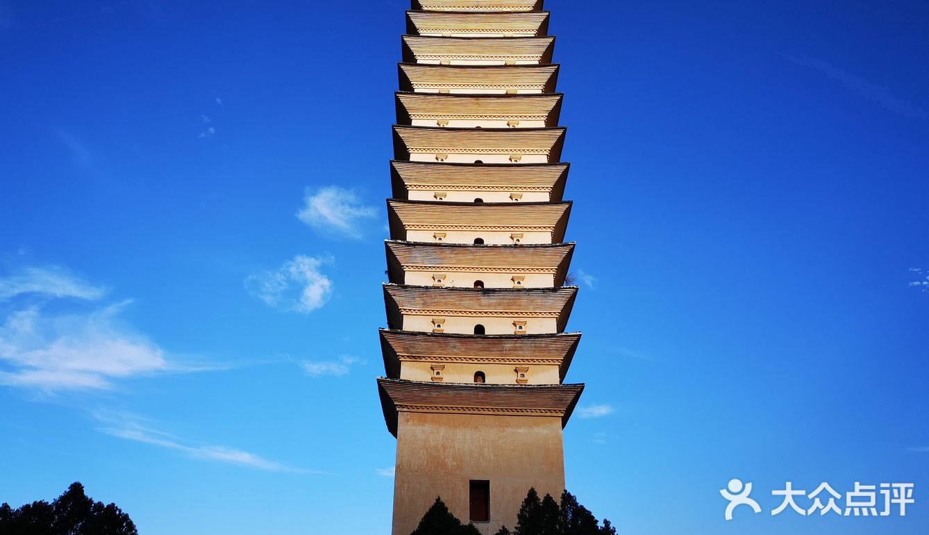 想和你在丽江的街头走一走