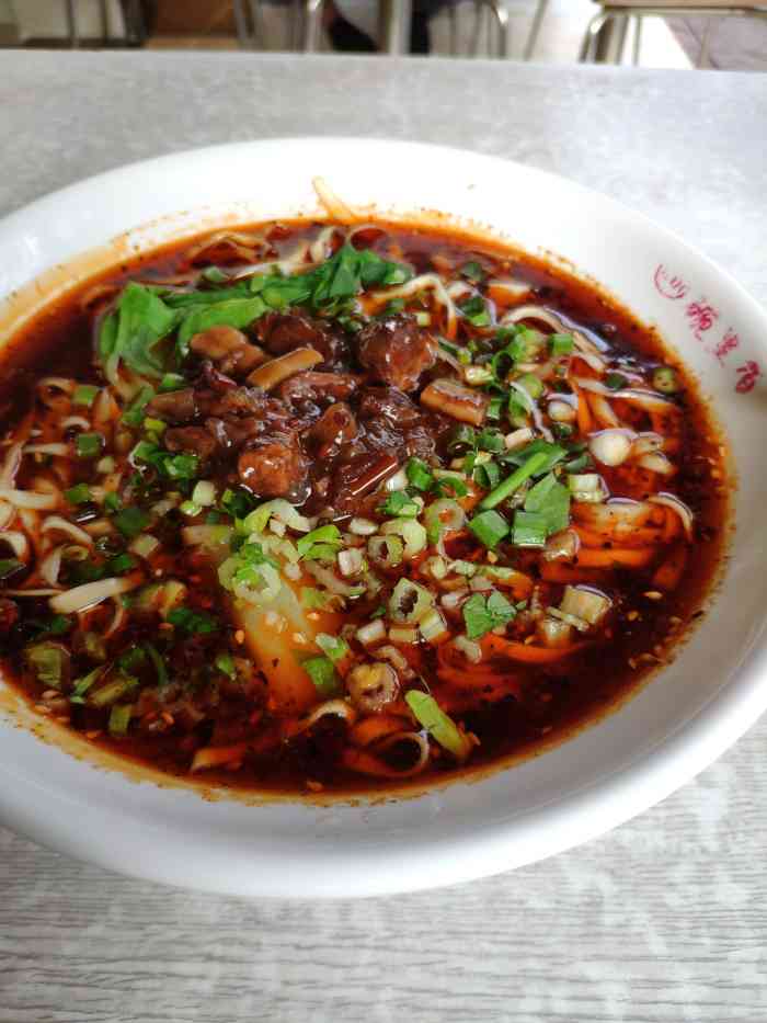 碗里香(亭江街店)-"可以,有点特色.店里只卖几样东西.欣赏这.