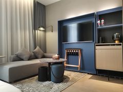 -舍居智能酒店(深圳宝安翻身地铁站店)