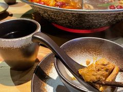 -湊湊火锅·茶憩(杭州湖滨银泰in77店)