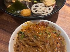 -万记麻辣烫国展总店