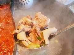 -鸿姐老火锅(疁城新天地店)