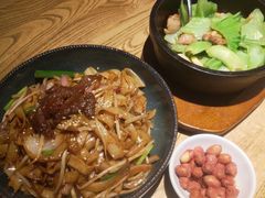 -潮粥荟·潮汕砂锅粥(朝阳大悦城店)