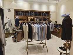 -MR.COLLECTION西装先生(富华里店)