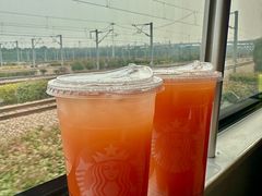 -星巴克(上海虹桥站2A检票口)