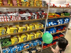 -名创优品(广东省广州琶洲保利广场店)