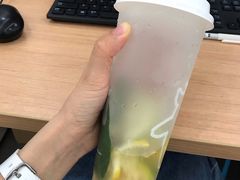 潮汕路边柠檬茶-茶力的小怪兽(梅林卓悦汇店)