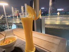 -MONICH牛排融合餐厅(和义大道购物中心店)