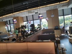 -马家斑.鲜鱼火锅(松湖万科店)