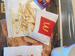 -麦当劳(驿坂服务区B区店)