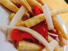 泡竹笋-荣生萝卜汤饭店