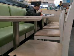 -DQ·蛋糕·冰淇淋(虹口龙之梦店)