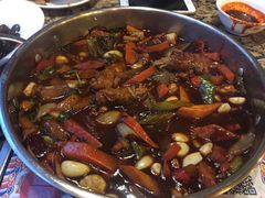 -黄记煌三汁焖锅(新佳丽江汉路店)
