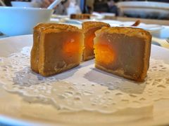 双黄白莲月饼-利苑酒家(金宝店)