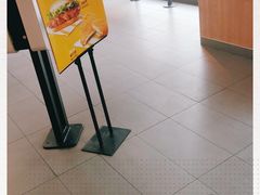 -麦当劳(潮南峡山得来速店)