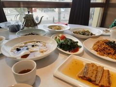 -老人和饭店(淮海中路店)