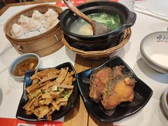 -馋三尺蟹粉小笼(人民广场店)