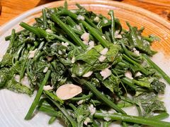 蒜茸炒瓜尖-云之南(八里庄店)