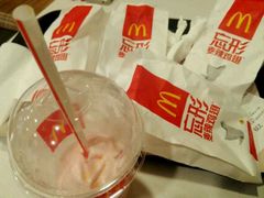 -麦当劳(湛江大厦店)