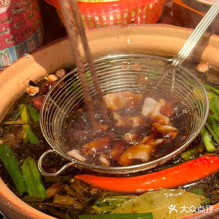 潮州的潮州的！！这家卤水火锅🍲不吃真的白来了
