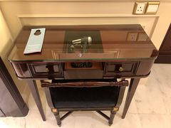 -深圳富苑皇冠假日套房酒店