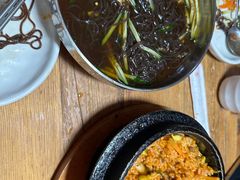 -百年石锅饭·朝鲜族传统民餐