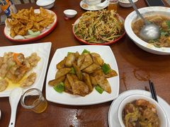 -东北风味思缘食府(对湖路店)