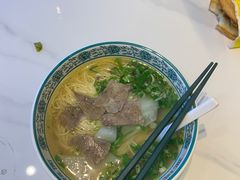 -伊北味·清真青海拉面村(延安路店)
