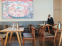 大堂-张烤鸭·川菜·非遗冒烤鸭(青石桥店)
