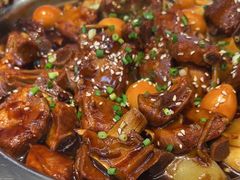仔排煲-胖哥俩肉蟹煲(济南世茂国际广场店)