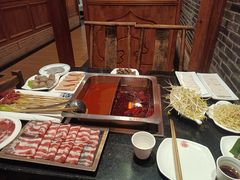 -百年川椒重庆老火锅(光谷店)
