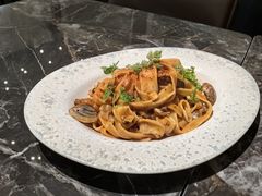 -LESCEDARS Brasserie Bistro香柏树