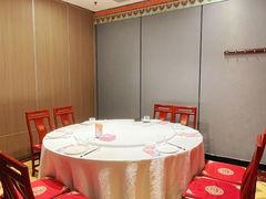 -万荣烤鸭店·北京菜(农光里店)