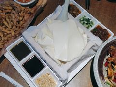 -95号酱骨·一块豆腐(展春园西路店)
