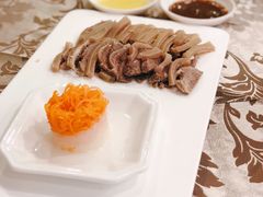 真味白切羊-新兴家喻酒家·羊城名宴(昌岗店)