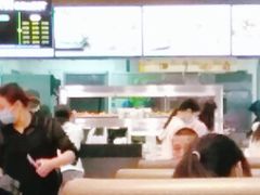 -德克士(长安百货店)