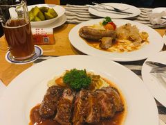 -兰特伯爵西餐厅·啤酒屋(方庄店)