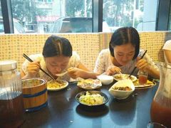 -鸣记脆皮烤鱼·海鲜烤鱼(三八广场店)