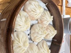 -馋三尺蟹粉小笼(人民广场店)