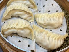 三丁蒸饺-大龙汤包