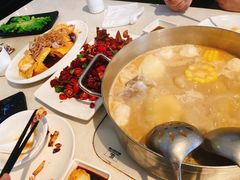 -肥仔文澳门猪骨煲(南京西路店)