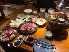 -不倒翁炭火烧肉(永安里店)
