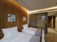 -珠海棕泉水疗酒店(拱北口岸高铁站店)