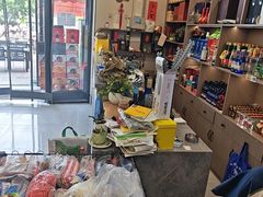 -鑫渔港海鲜本地菜·山海关浑锅(东戴河店)